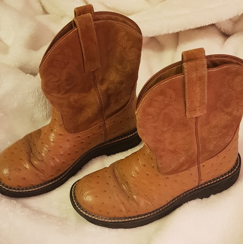 Ariat Women's Fatbaby ostrich cowboy boots